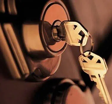 Royal Locksmith Store New Smyrna Beach, FL 386-473-1075 Royal Locksmith Store New Smyrna Beach, FL 386-473-1075 - residential-locksmith-shop